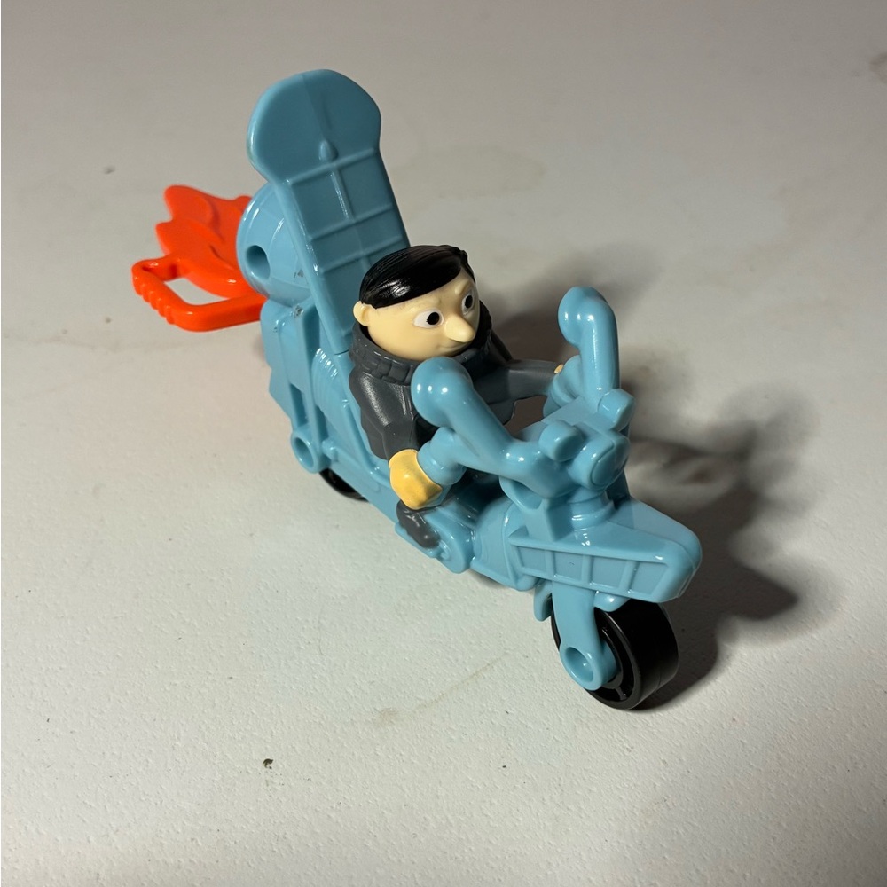 Mcdonalds Canada GRU'S ROCKET RIDE Minions Rise Of Gru Happy Meal Toy 2022